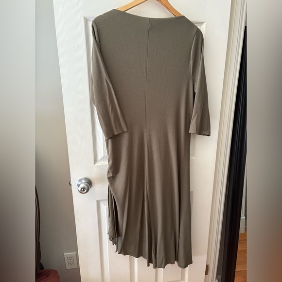 Torrid ribbed midi asymmetrical dusty olive green dress size 1X stretchy - Picture 5 of 9